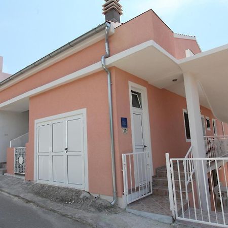 Apartments Alissa Hvar Town Exterior photo