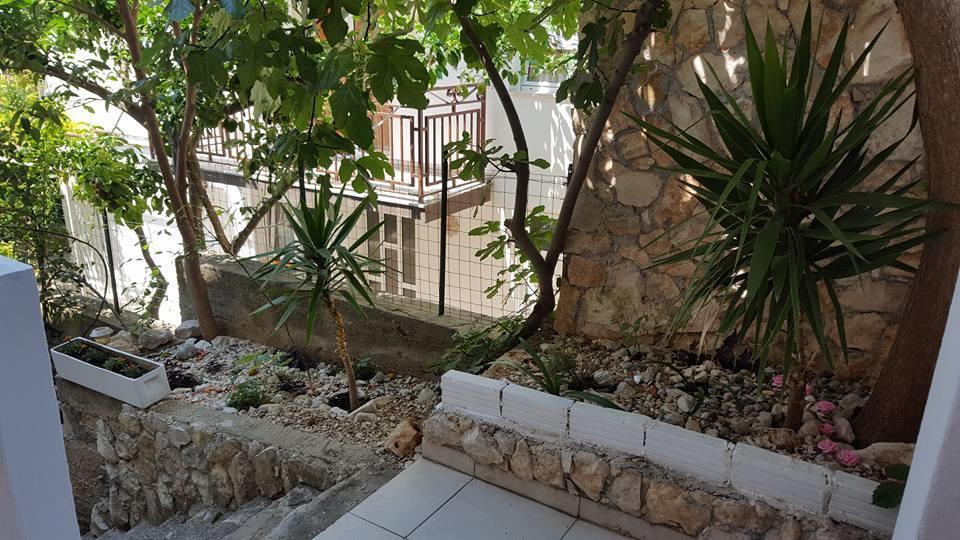 Apartments Alissa Hvar Town Exterior photo